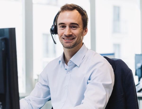 Levi Van Ginderdeuren, klantenadviseur ondernemingsloket